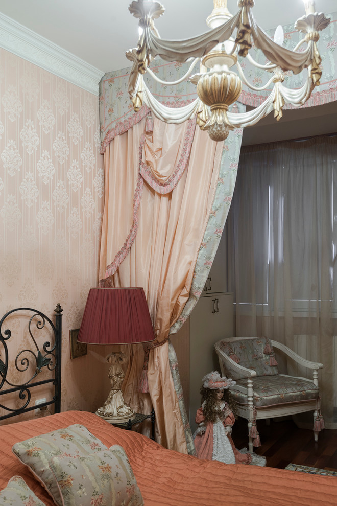 В гостях: Интерьер в неоклассическом стиле — подарок для мамы