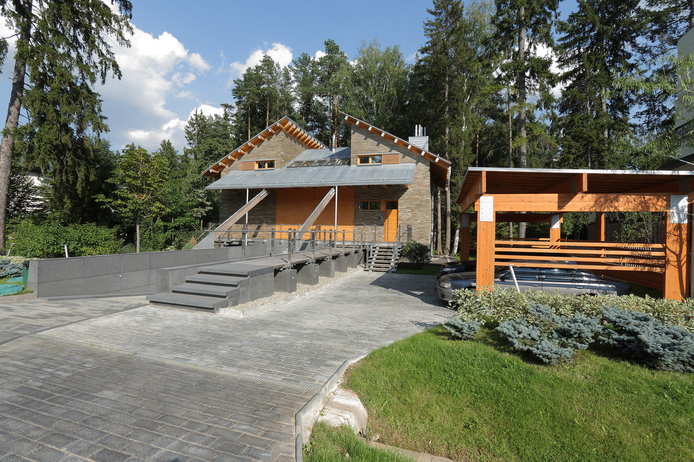 Дом в поселке Николино