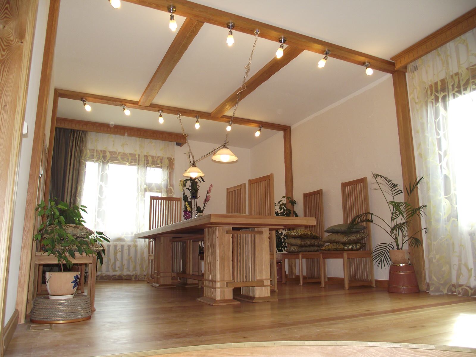 Обложка проекта: Обеденные зоны