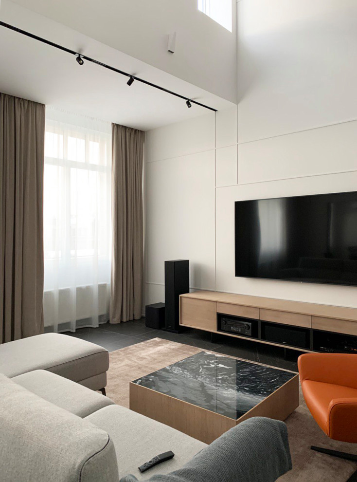 Смольный парк