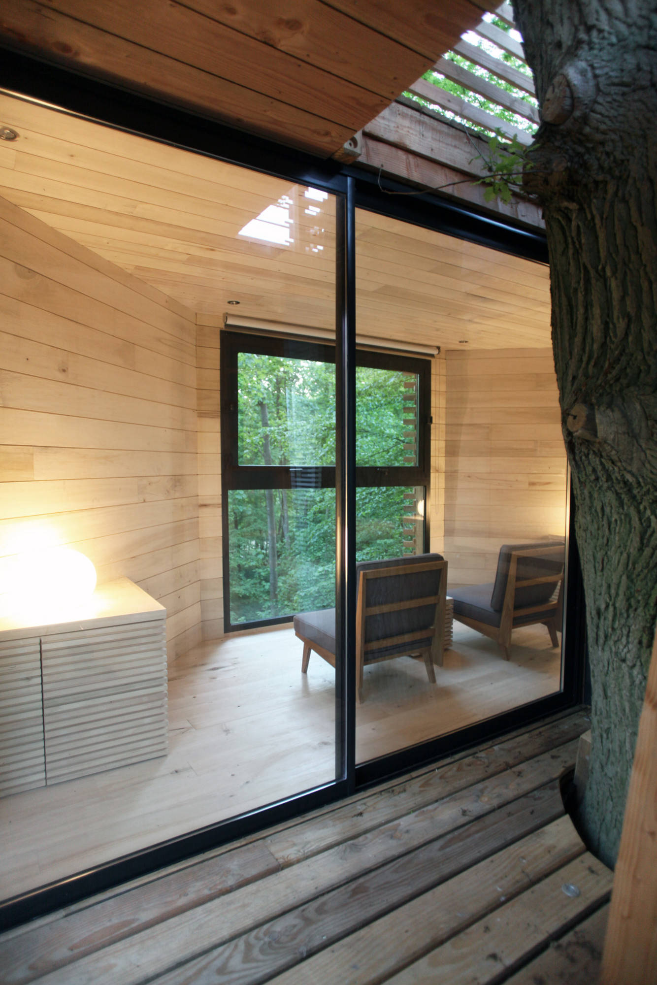 Houzz Франция: Дом на дереве с полноценным санузлом (!)