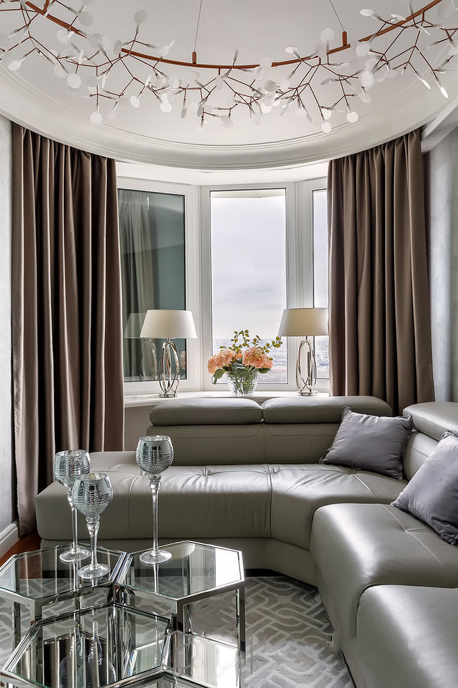 Интерьер двухуровневой квартиры с панорамными окнами, Санкт-Петербург