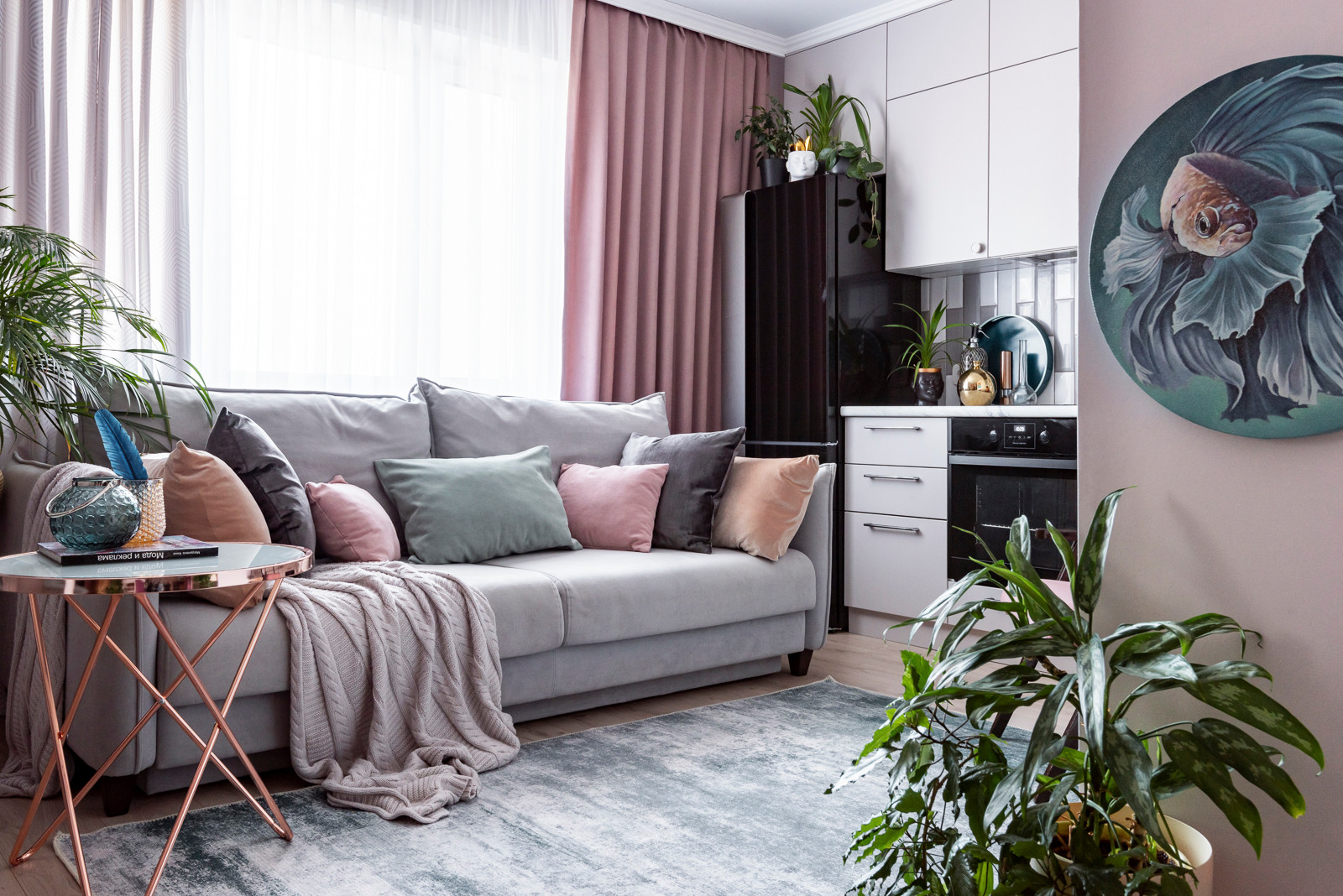 В гостях: Нескучная квартира в Челябинске для семьи дизайнера