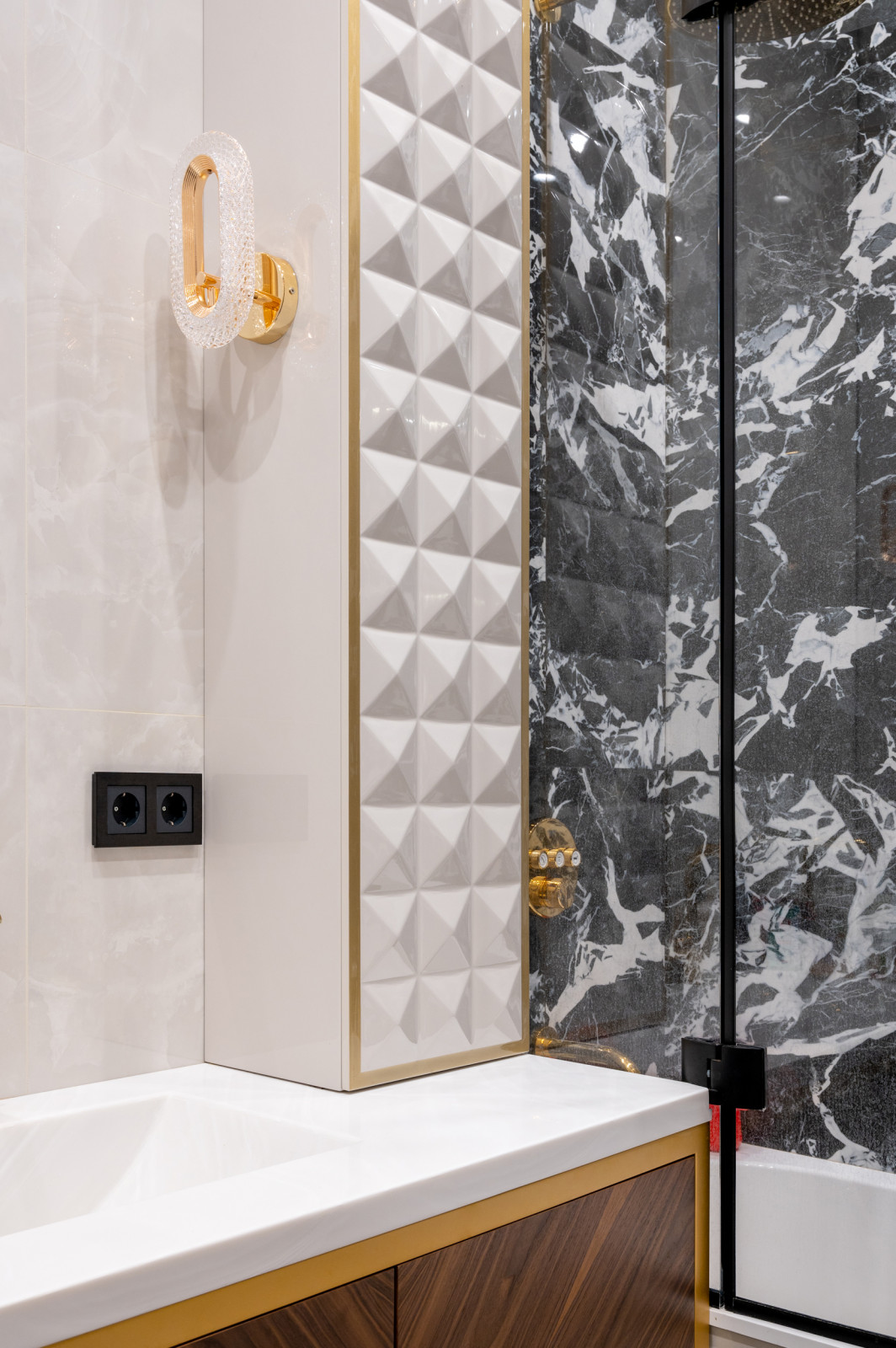 105 Садовые кварталы. Мебель для ванной комнаты