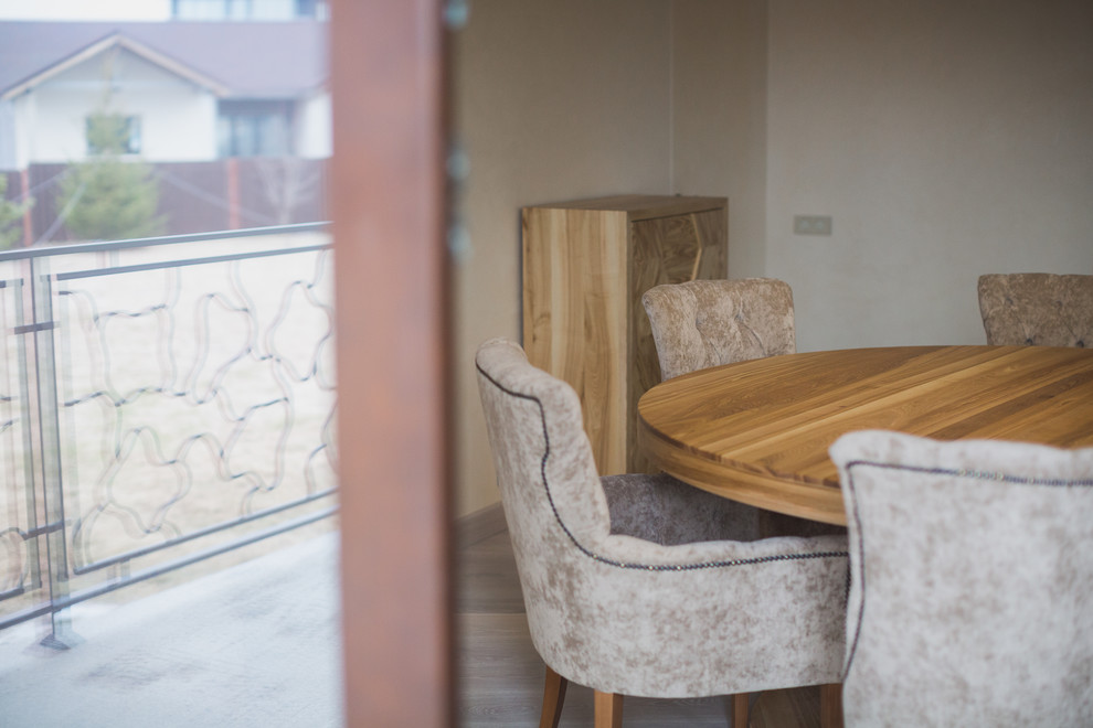 Комод и Стол