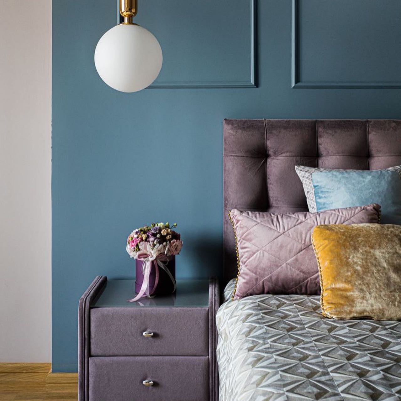 Обложка проекта: Комната девушки-старшеклассницы, зона для сна