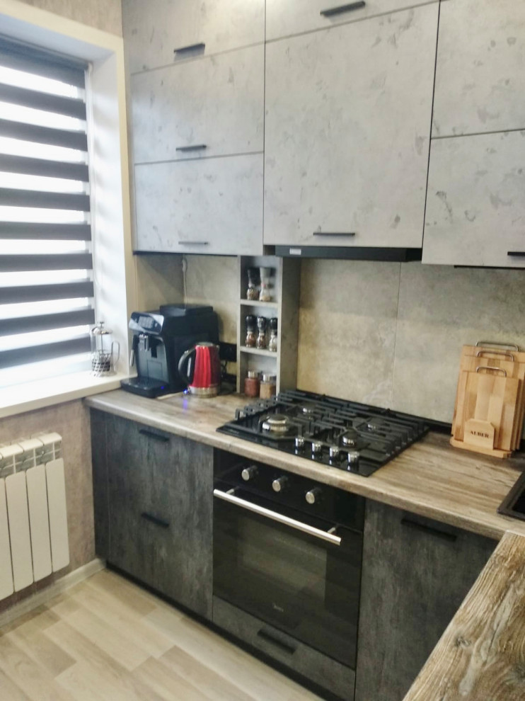 AFE5A252-6C7D-4CBA-868F-A532006AFC77