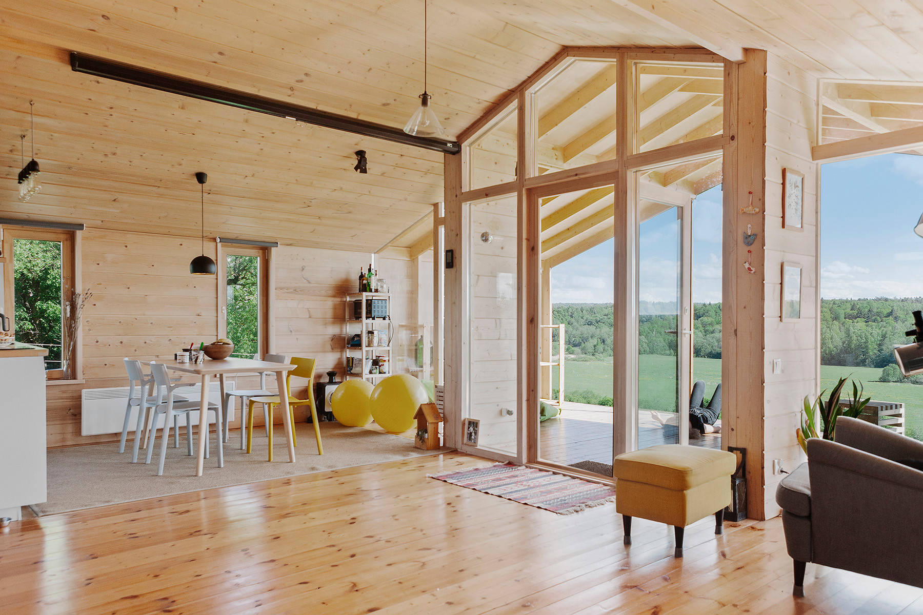 В гостях: Модульный дом с видом на долину реки Протва