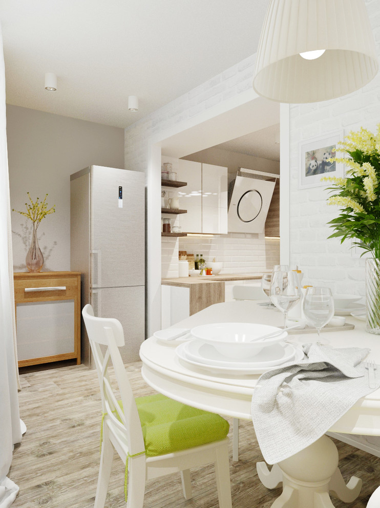 Змеиногорский