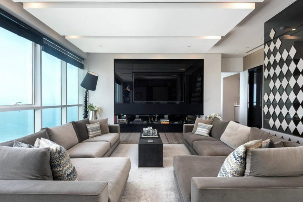 Обложка проекта: Пентхаус с понорамными окнами