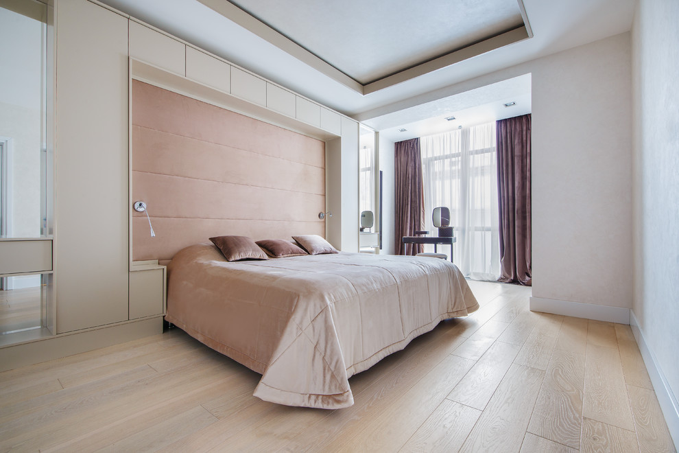 Двух этажная квартира для большой семьи, 210 кв м