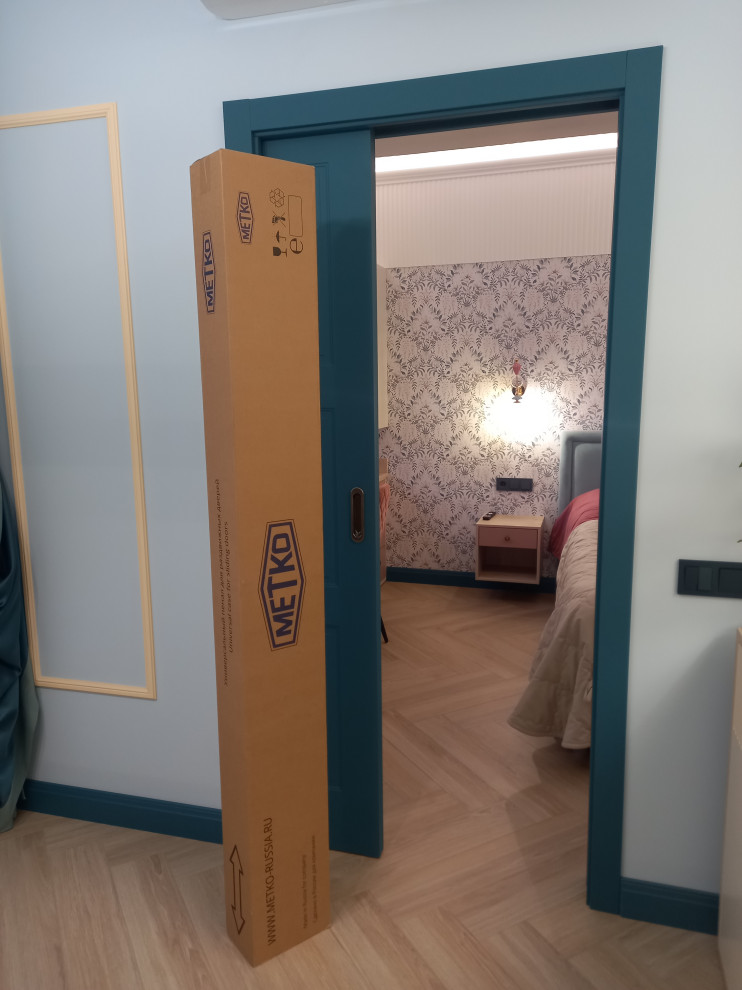 "Отказываюсь от распашных".. четыре  скрытых двери в одной квартире.