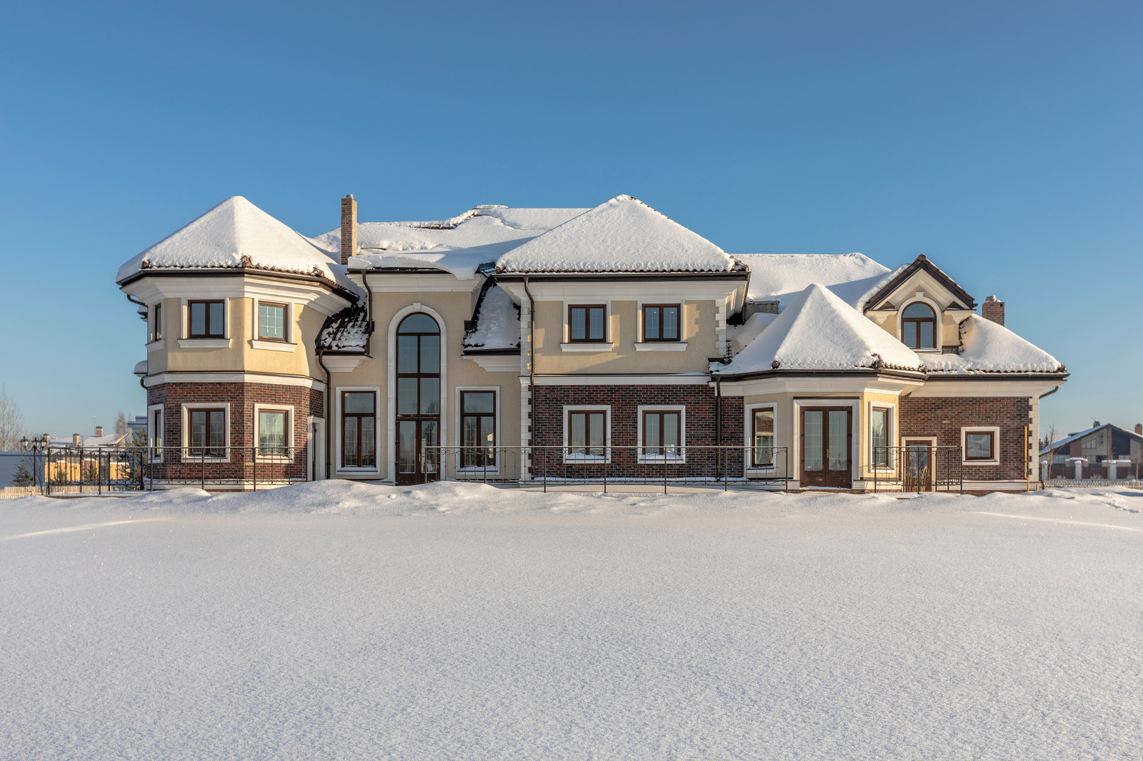 Обложка проекта: Дом в ближнем Подмосковье - построенный