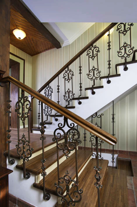 ДОМ В СОЛОВЬИНОЙ РОЩЕ