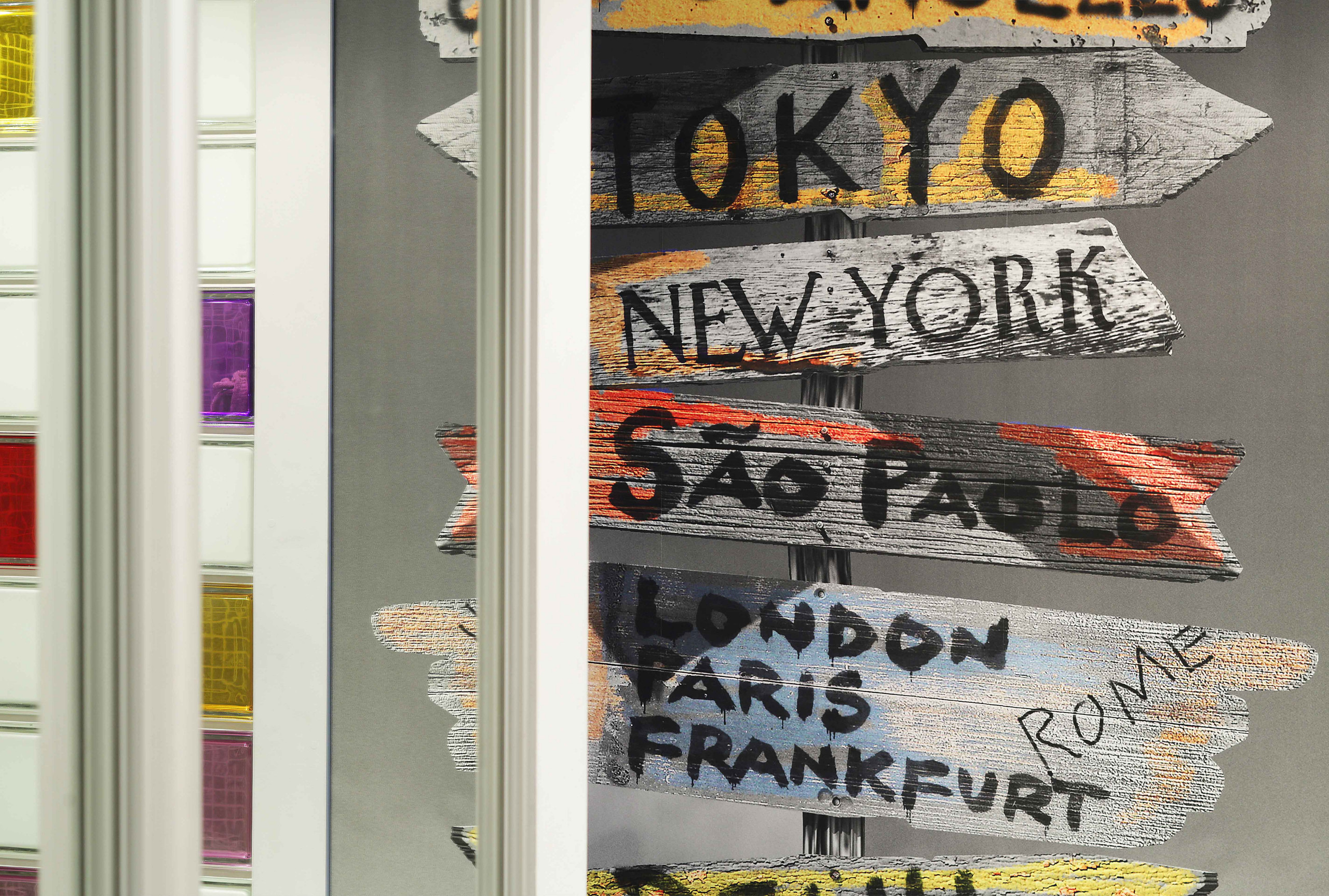 Houzz тур: Квартира с музыкальной гостиной в красках поп-арта