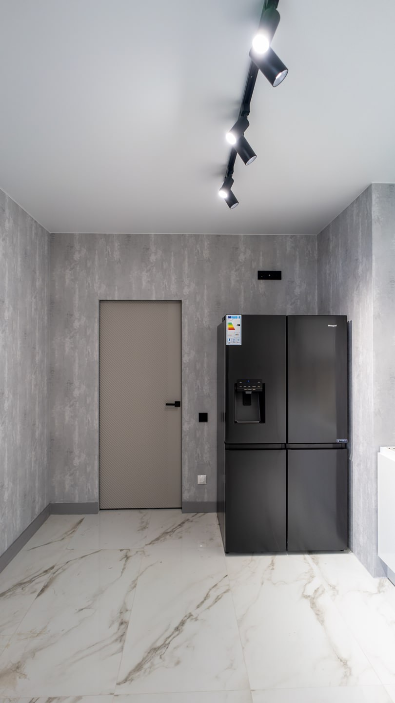 Обложка проекта: Ремонт двушки 69 м2 под ключ