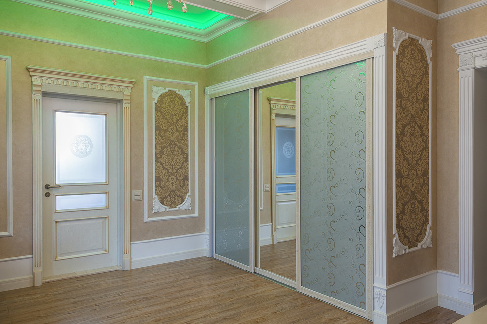 Царский интерьер просторного особняка