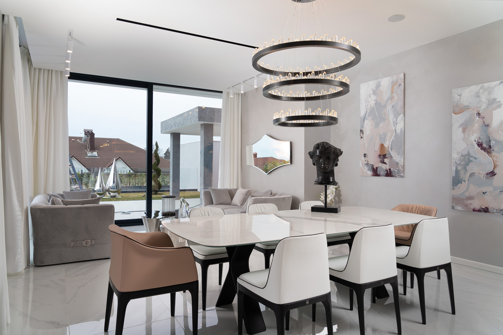 Обложка проекта: Столовая совмещенная с кухней, в загородном доме КП «Ручей Видный», Сочи.