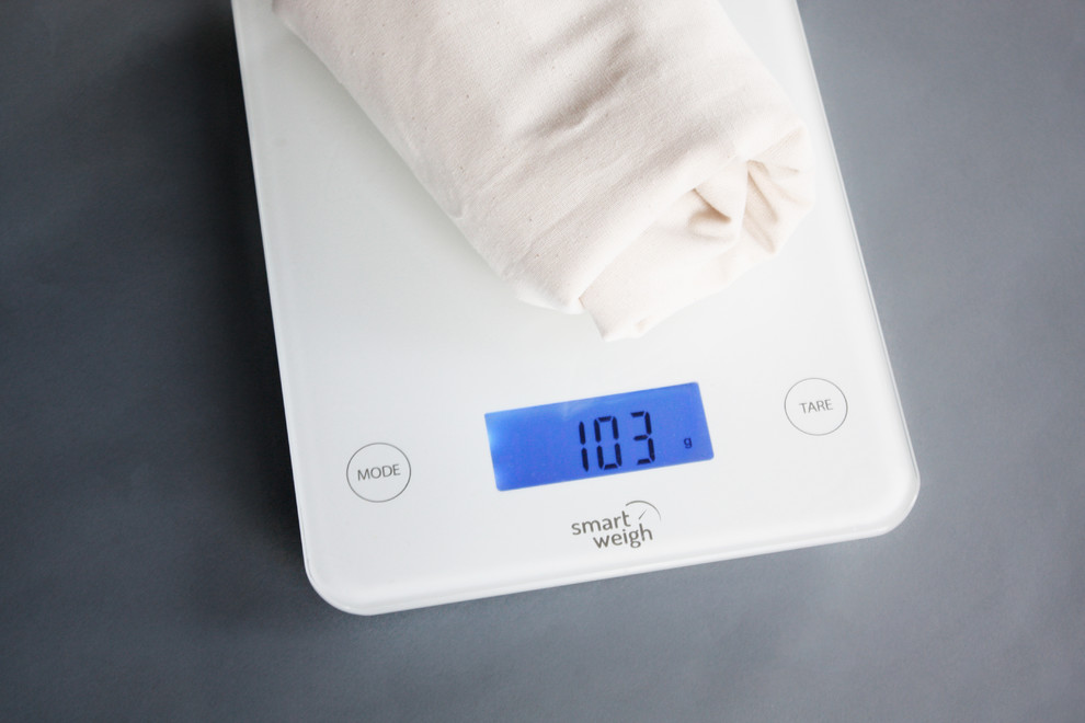 DIY: Подушки диванные в технике батик