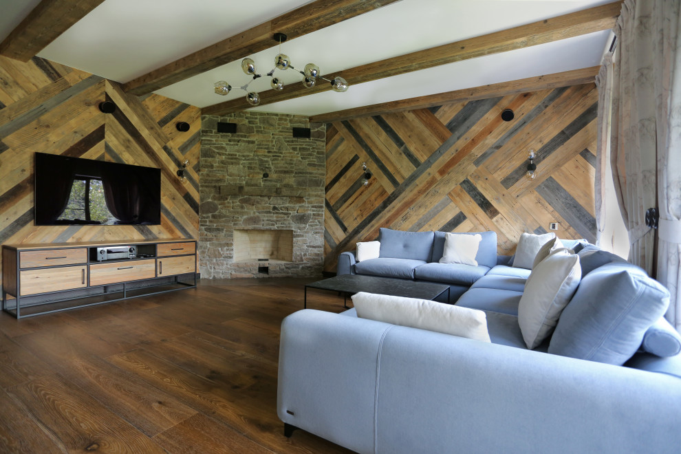 Гостиная с амбарной доской