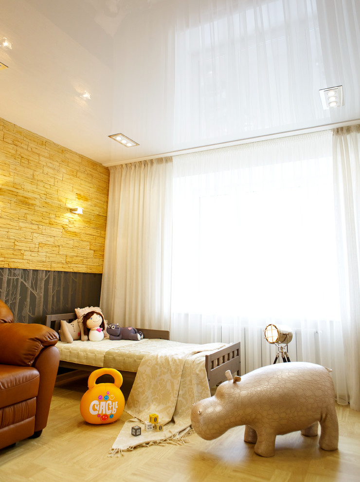 Шоколад в золотой обертке