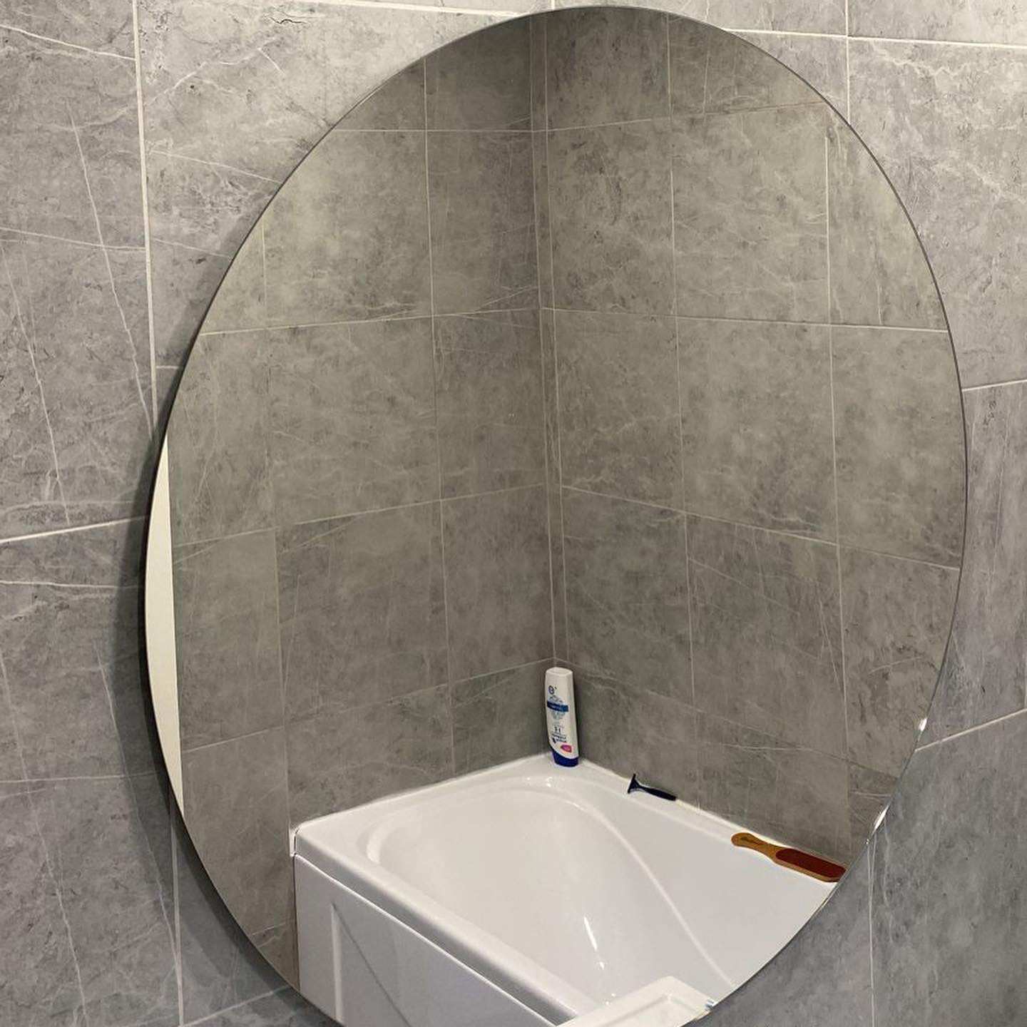 Обложка проекта: Круглое зеркало с подсветкой