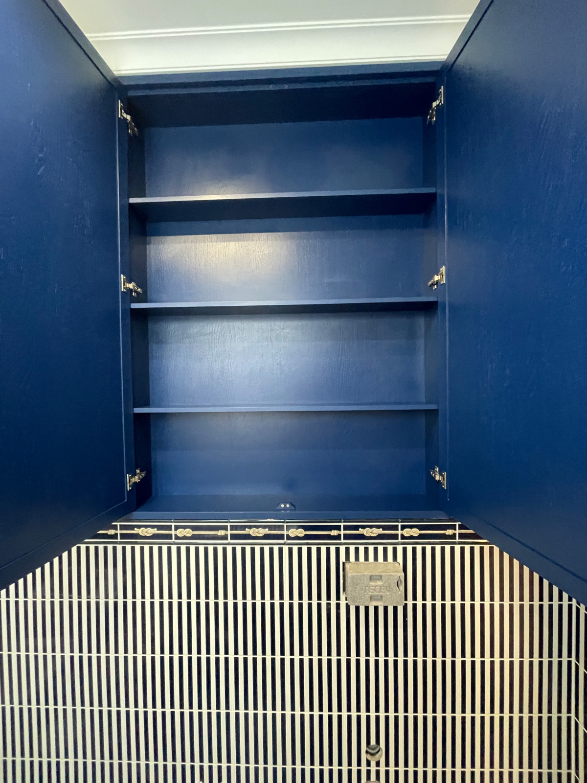 Мебель для санузлов