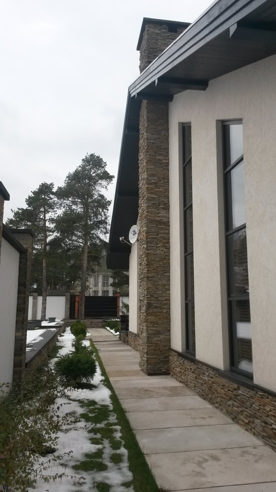 Большой дом с бассейном в стиле ШАЛЕ