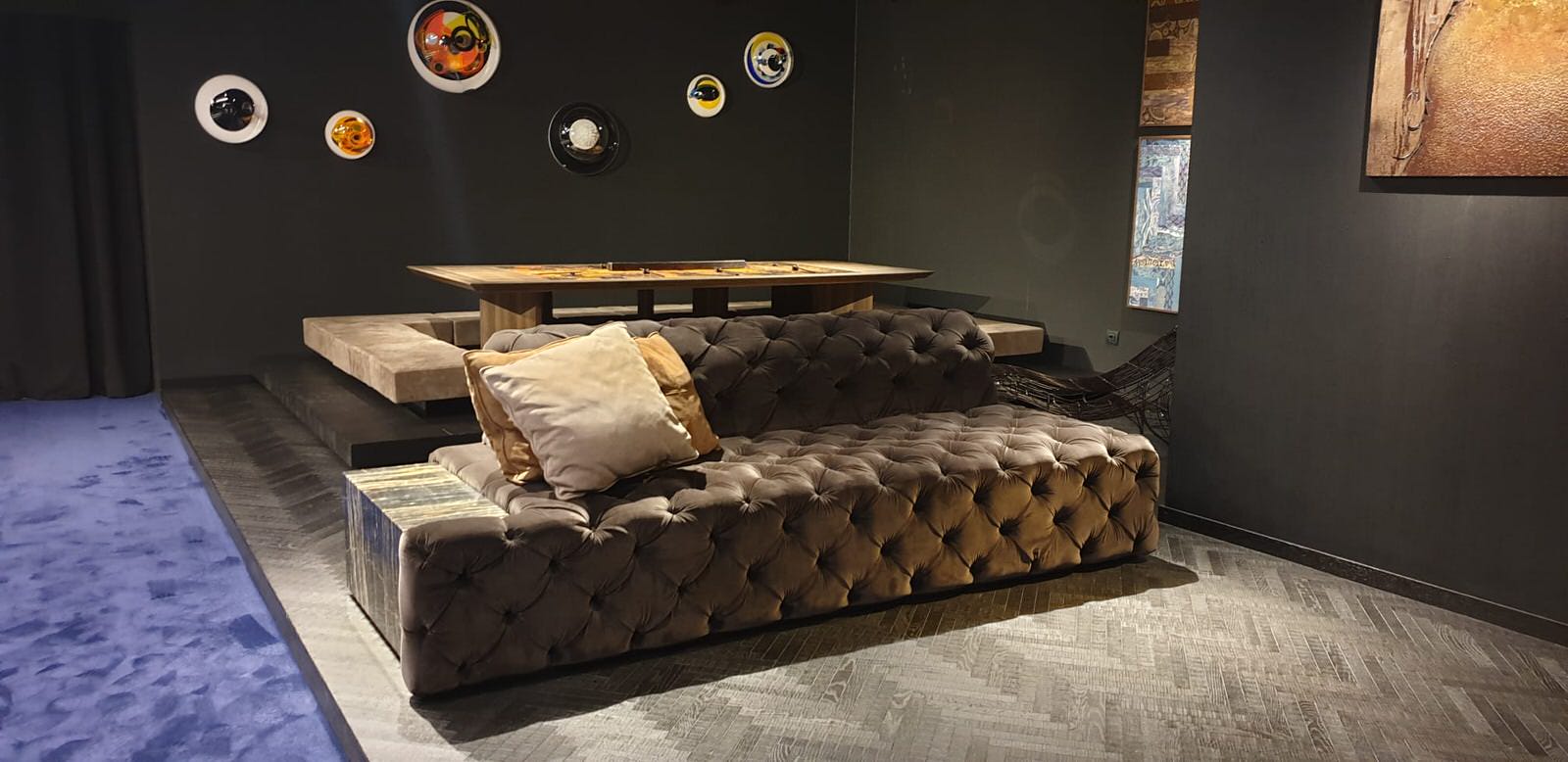 Мебельный салон в Швейцарии