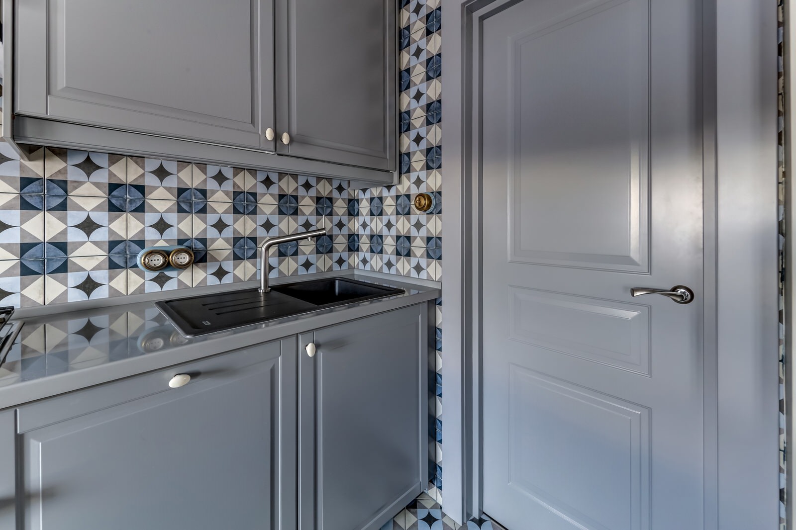 Квартира в старый фонд для молодой семьи в классическом стиле