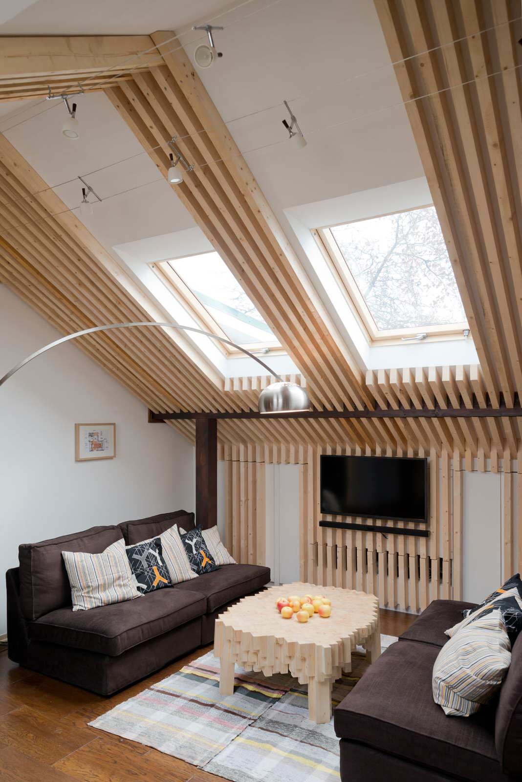 Обложка проекта: МАНСАРДА С ПОТАЙНЫМИ ДВЕРЦАМИ