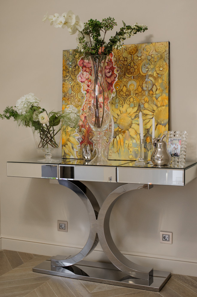 Холл, лестница