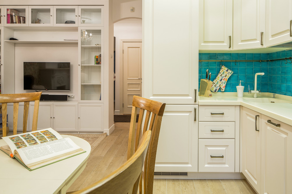 Шмитовский