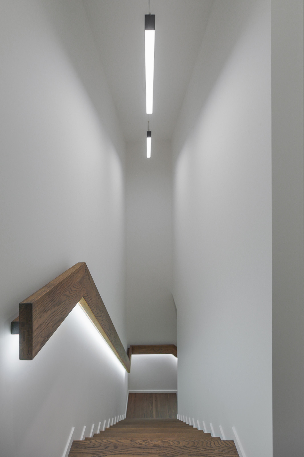 Лестница в двухуровневой квартире