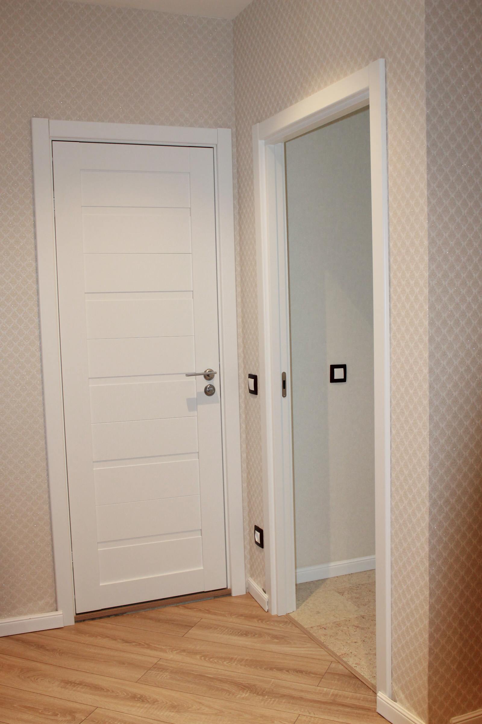 Квартира в стиле современной классики в фиолетовых тонах