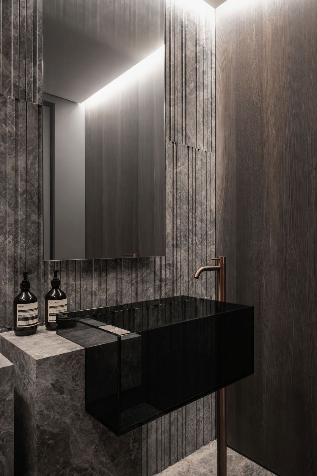 Triumph: eclectic style of stones & metals