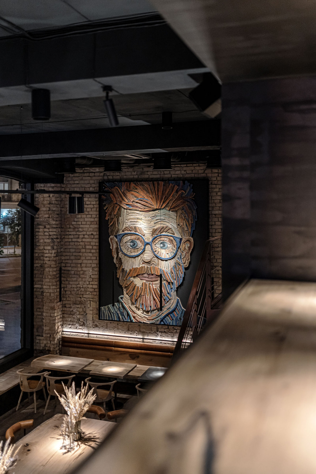 Follower | Restaurant & Bar