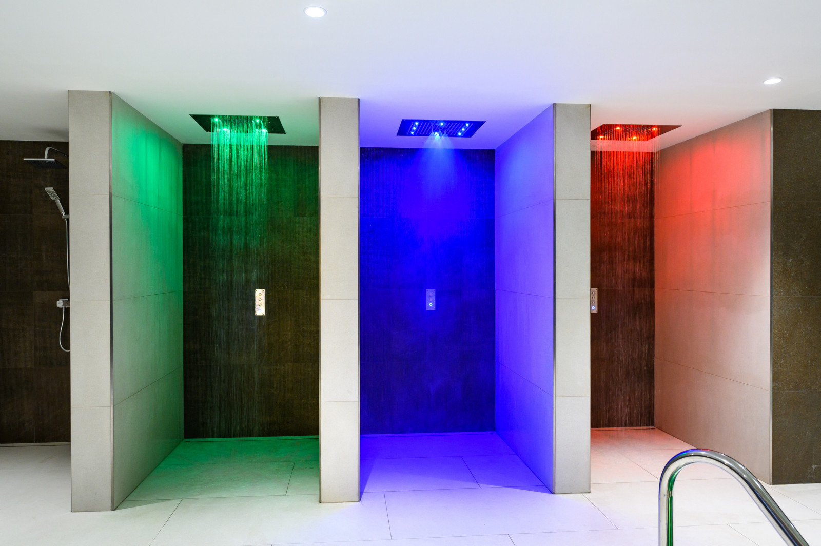 Обложка проекта: СПОРТИВНЫЙ КОМПЛЕКС С БАССЕЙНОМ И SPA-ЗОНОЙ В СОЧИ