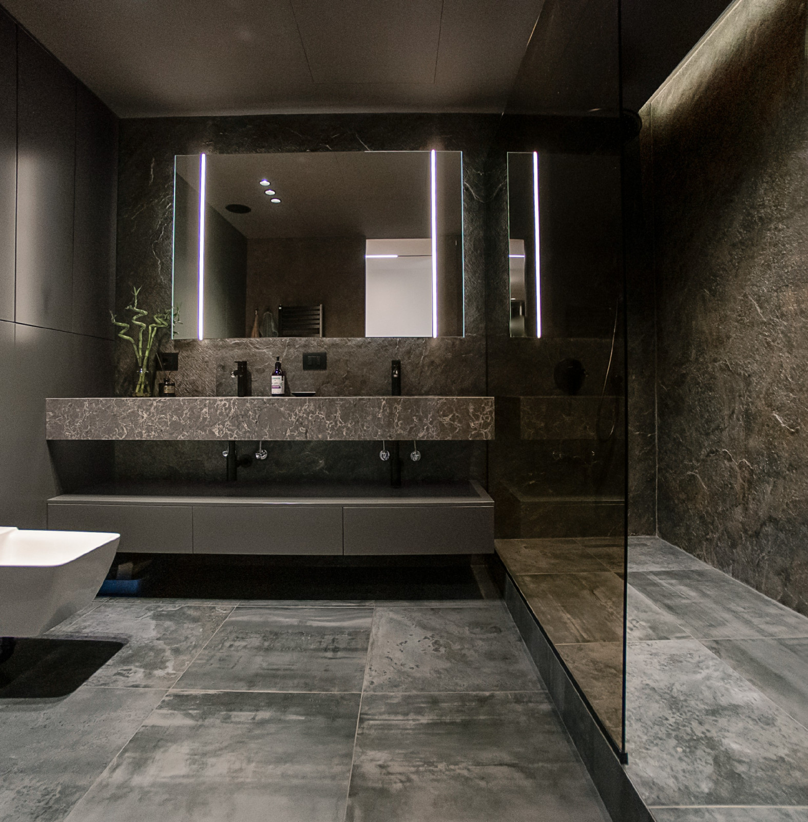 Интерьер квартиры ЖД Кандинский г. Екатеринбург