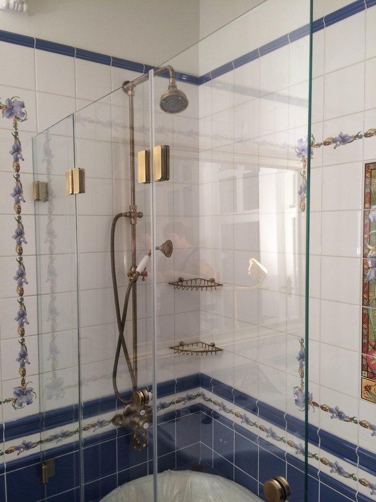 Стеклянная складная шторка на ванну от SPRINZ Германия