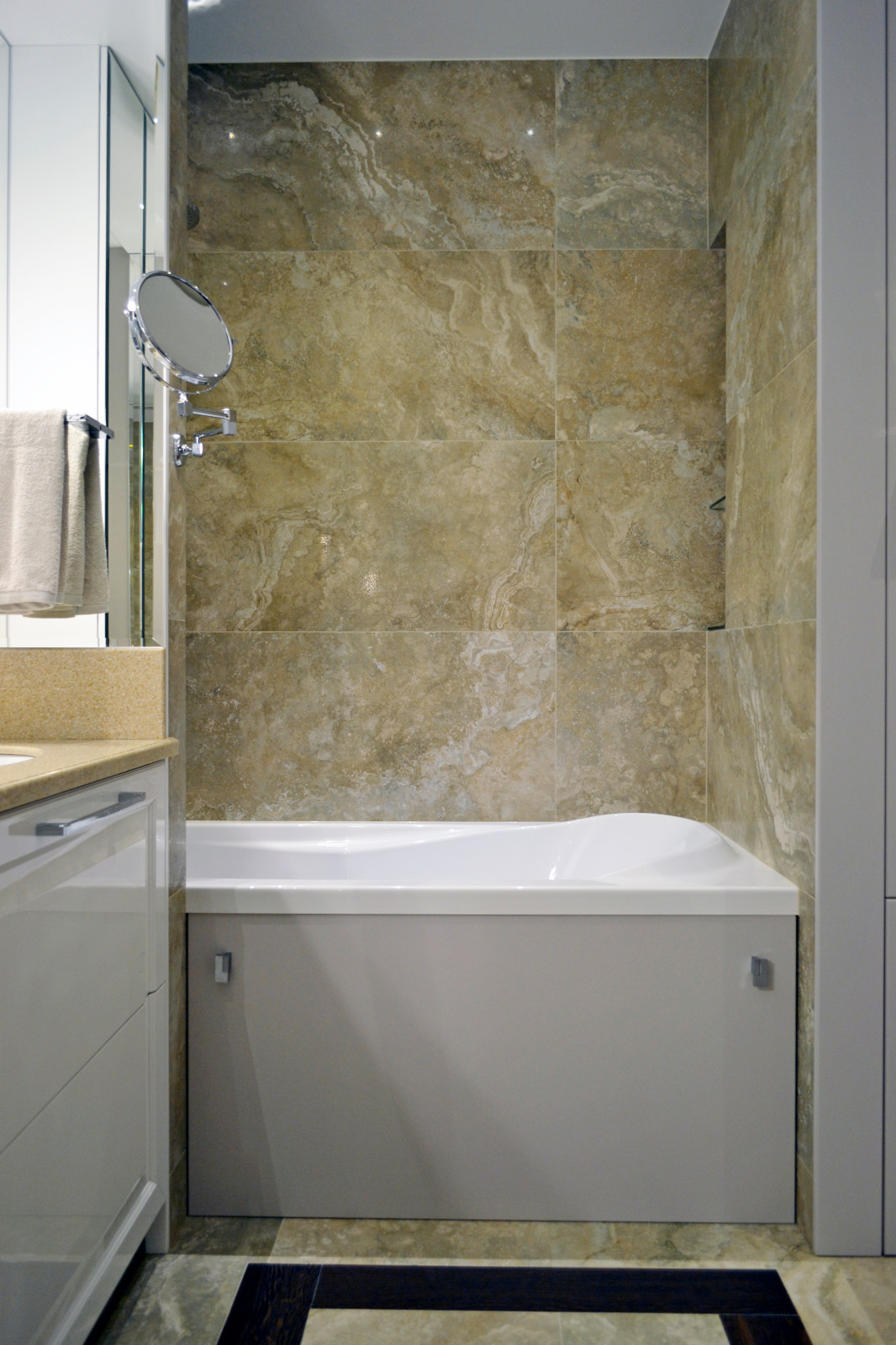 Космонавтов