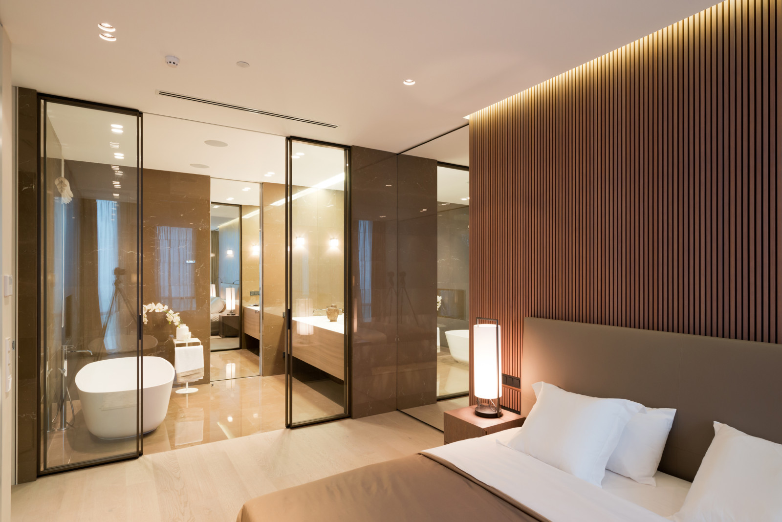 Интерьер апартаментов на 47 этаже