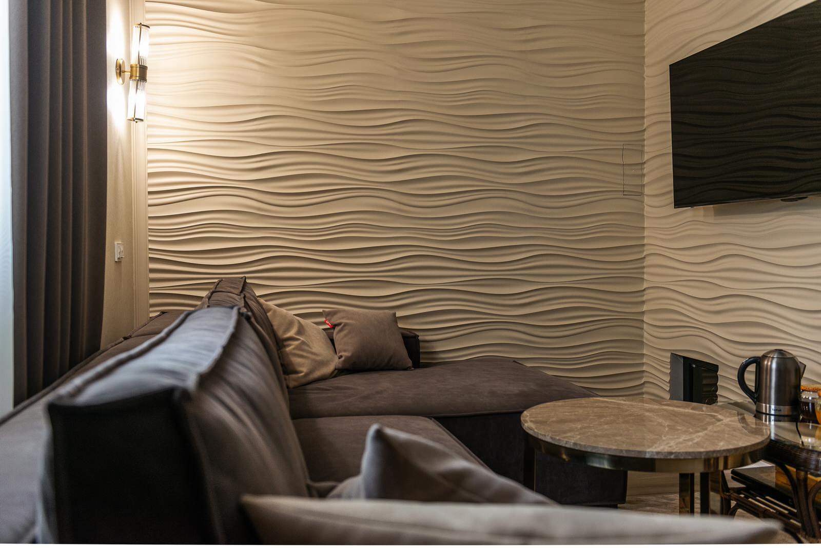 Дом с бассейном