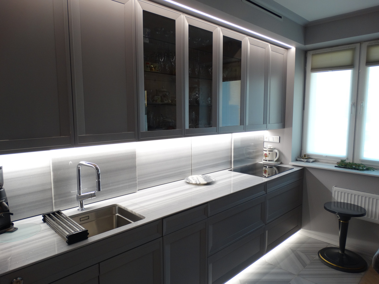 Кухня в квартире Оттенки серого