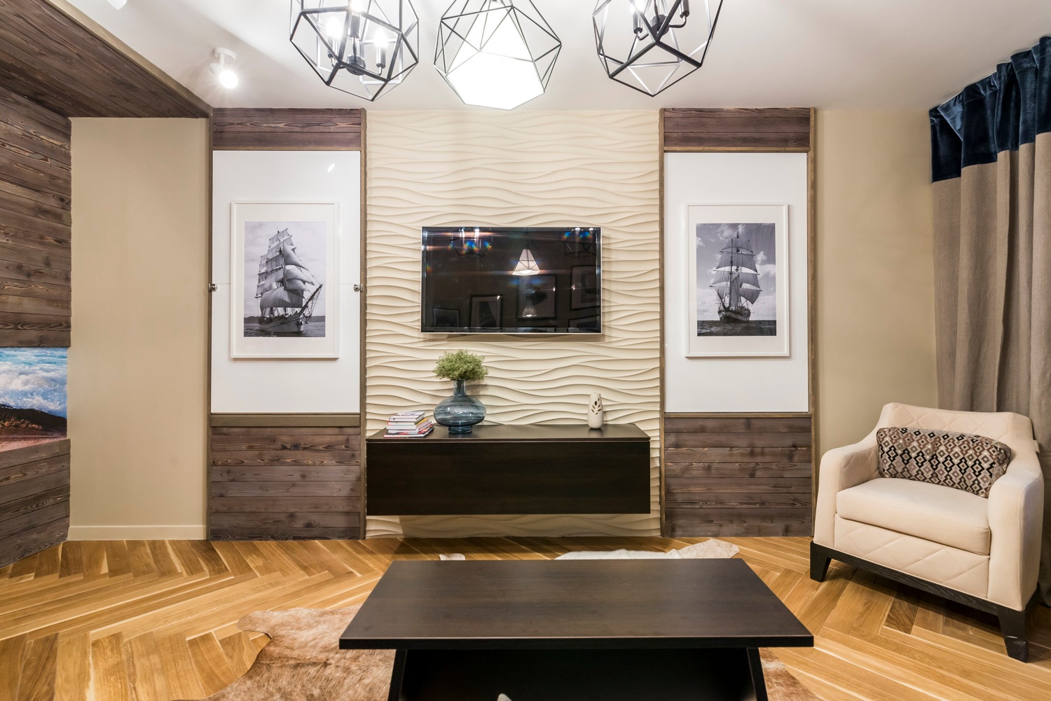 Гостиная с видом на море