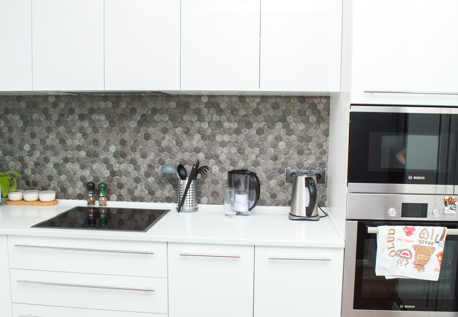 ЖК Красная поляна, ул. Красная поляна, 1