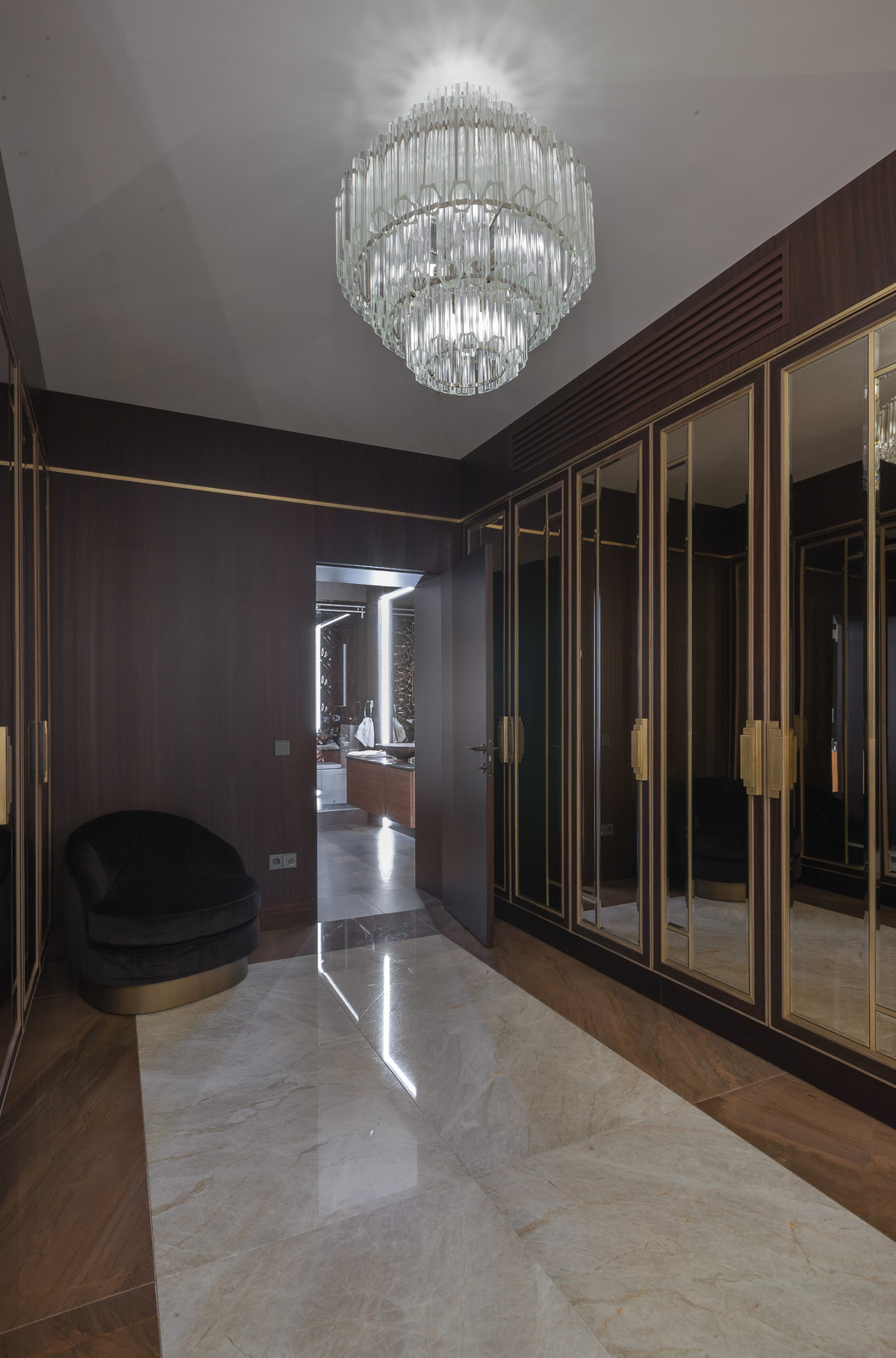 Квартира в темном стиле