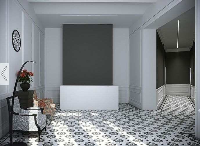 Никольская Плаза