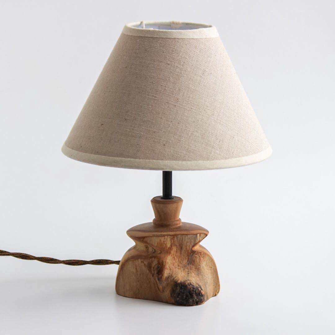 Светильники из дерева