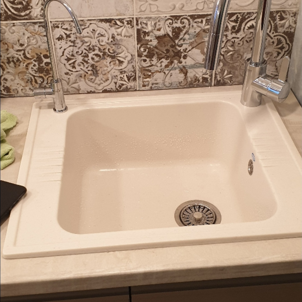 Установка  и подключение  чистовой сантехники